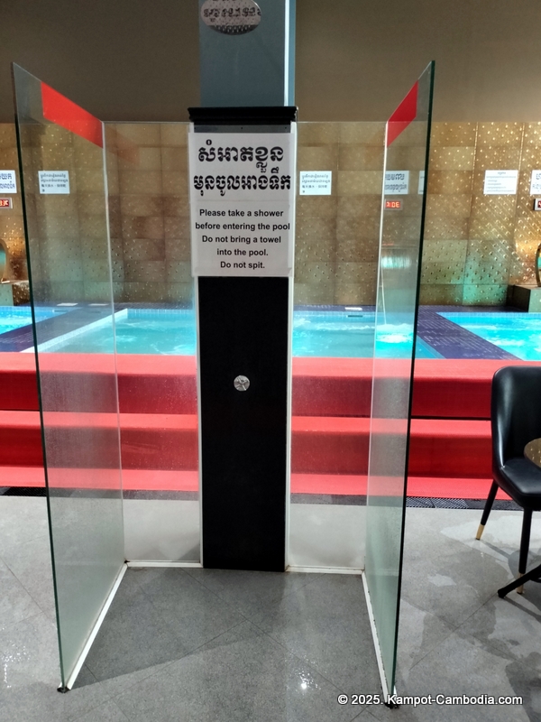 LXK Steam, sauna, gym, hot tub, cold tub and massage in Kampot, Cambodia