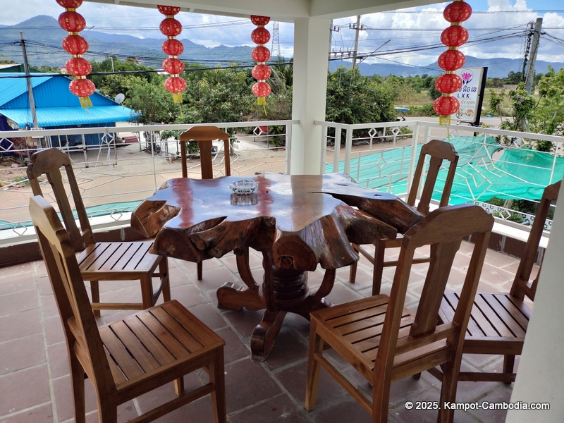 LXK Steam, sauna, gym, hot tub, cold tub and massage in Kampot, Cambodia