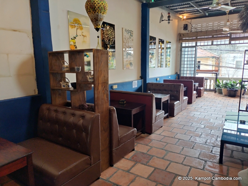 douceurs de kampot in cambodia. cafe and restaurant and bakery