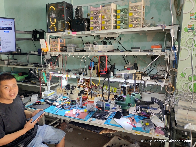 narann mobile service. phone repair in kampot, cambodia