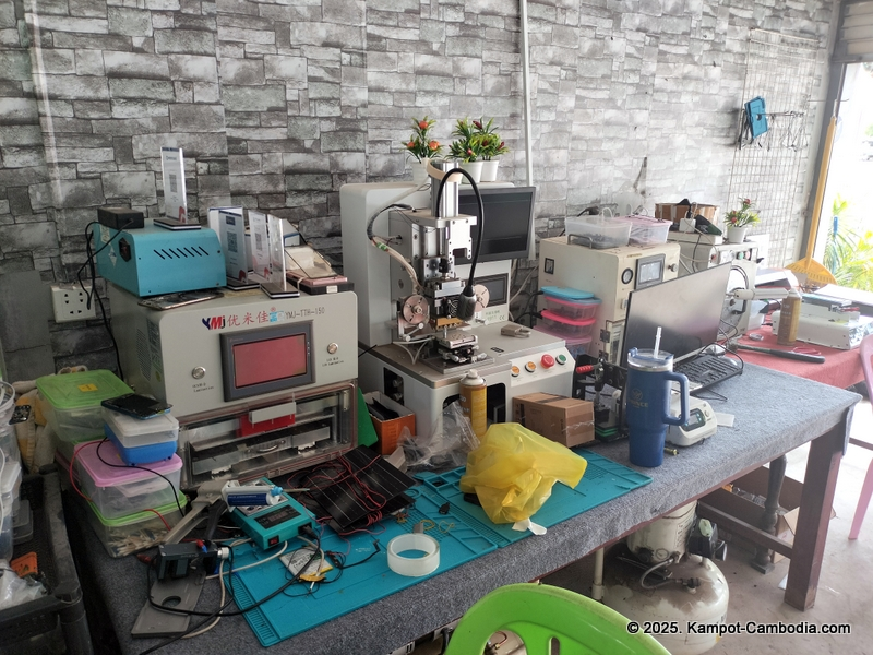 narann mobile service. phone repair in kampot, cambodia