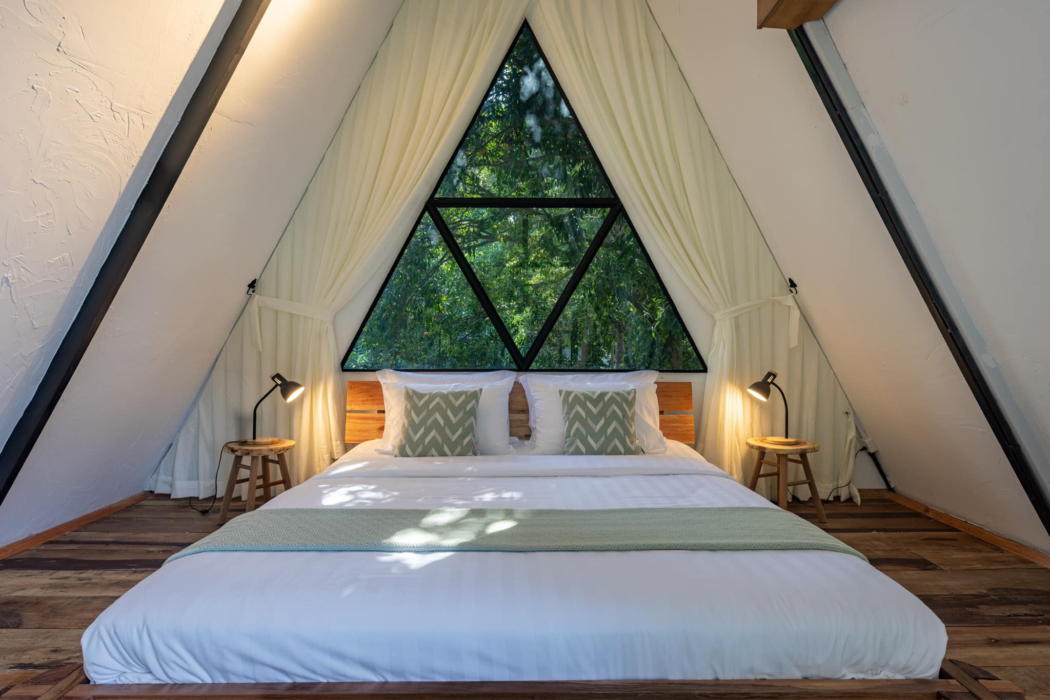 daya villa in kampot cambodia