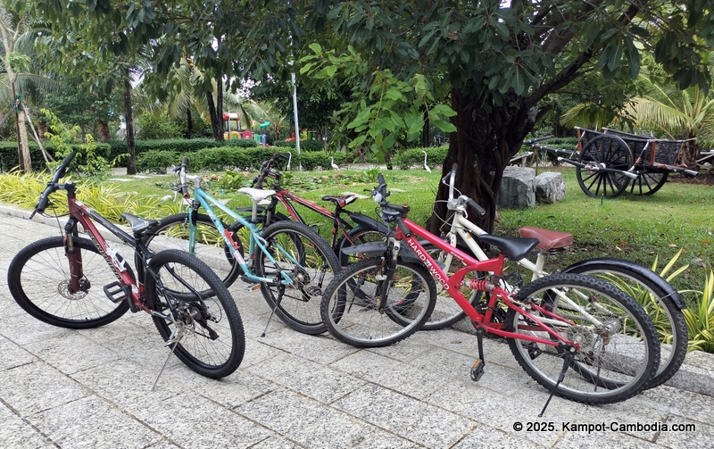 lodge moni essara in kampot cambodia