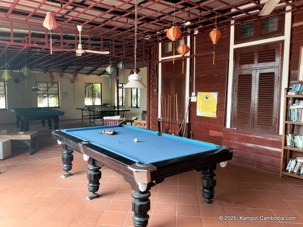 villa vedici in kampot cambodia