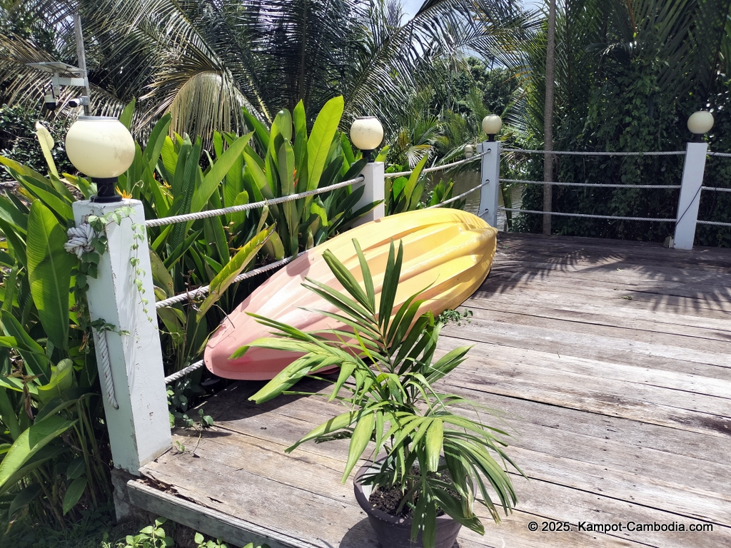 Bluebird Lodge in kampot, cambodia