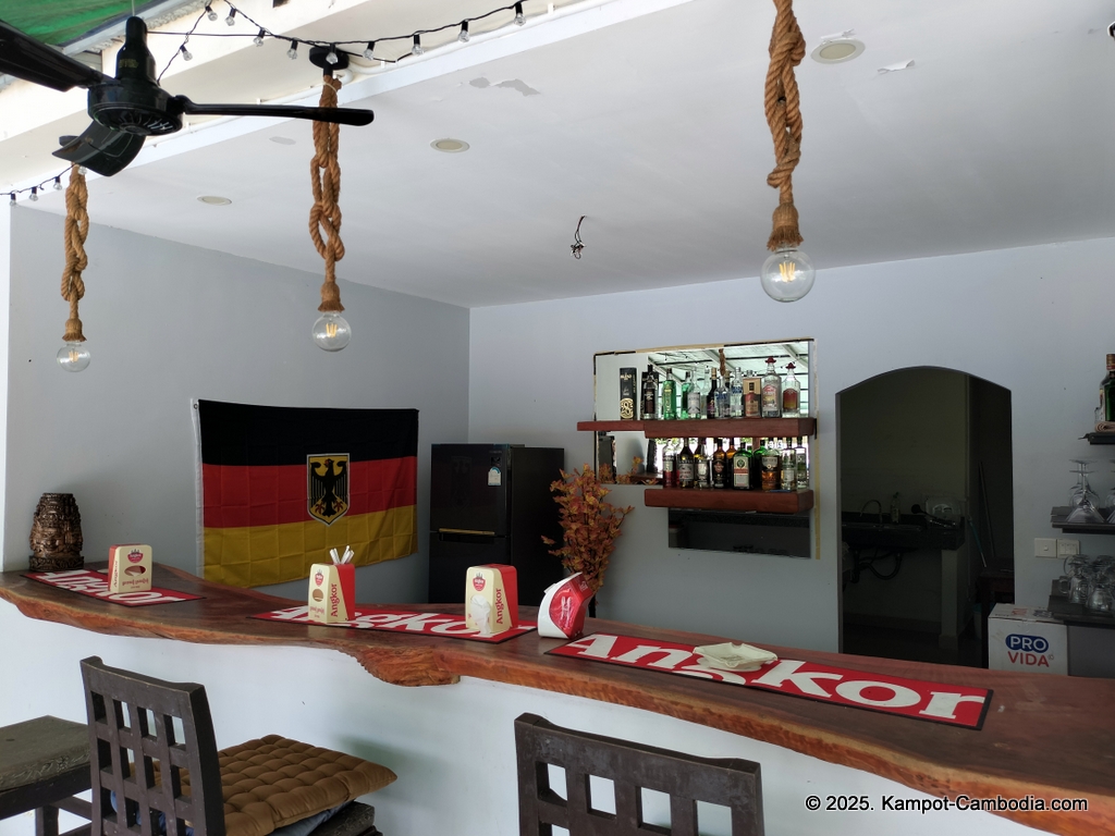 Bluebird Lodge in kampot, cambodia