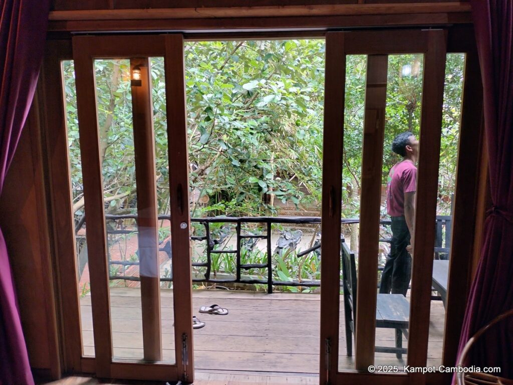 ramo resort in kampot cambodia