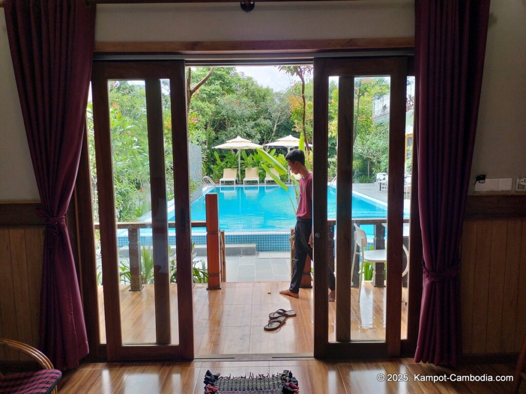 ramo resort in kampot cambodia