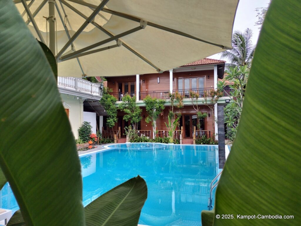 ramo resort in kampot cambodia