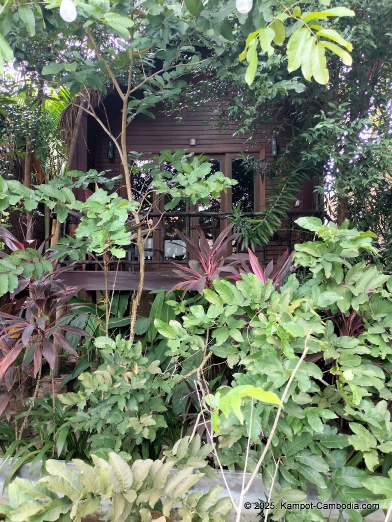 ramo resort in kampot cambodia