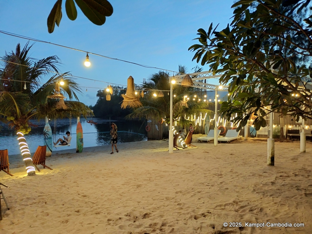 chhne chark kampot resort in kampot cambodia