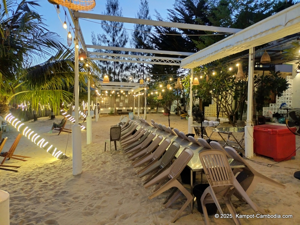 chhne chark kampot resort in kampot cambodia