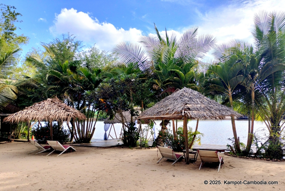 sabay beach kampot hotel in cambodia