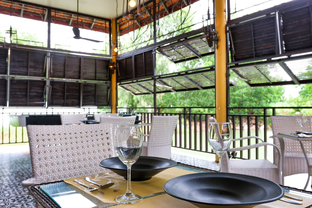 villa sultan in kampot, cambodia