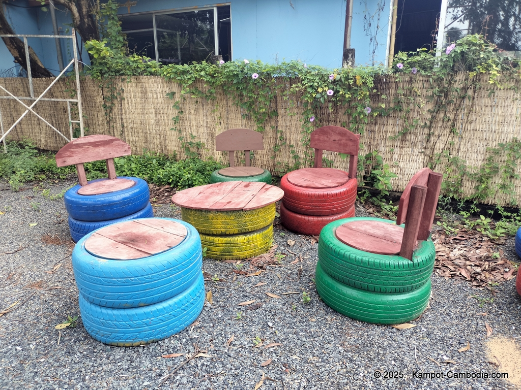 orchid restaurant & bar in kampot, cambodia. international village.