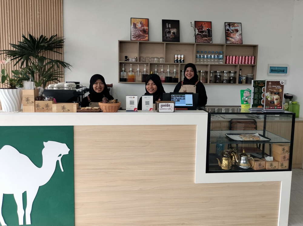 Dates Cafe. Meeting Room, Prayer Room, Asian and Indian Food. in Kampot, Cambodia.