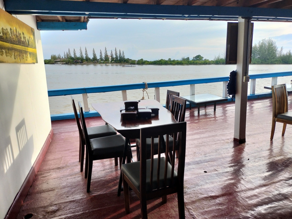 the bay boat. kampot, cambodia. daily cruises on the kampot river.