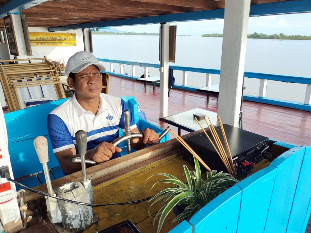 the bay boat. kampot, cambodia. daily cruises on the kampot river.