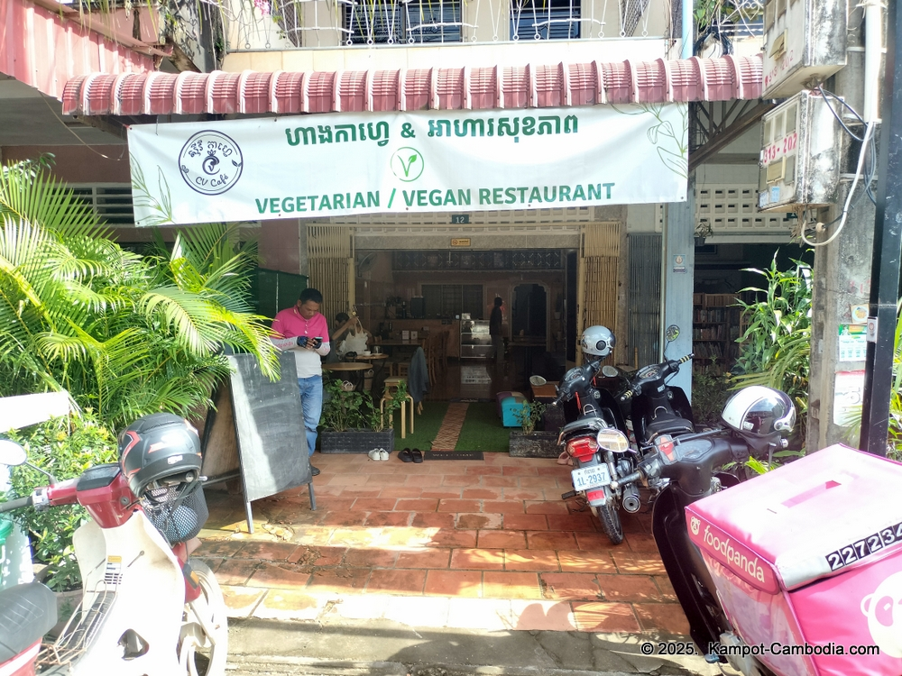 cv vegetarian restaurant in kampot cambodia