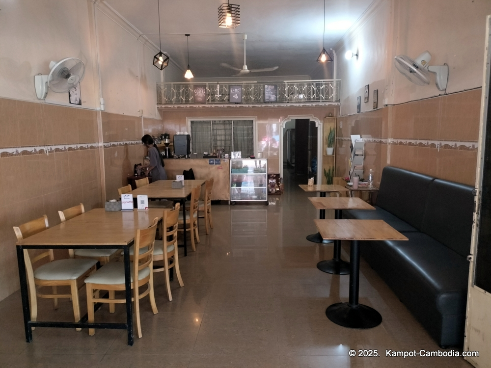 cv vegetarian restaurant in kampot cambodia