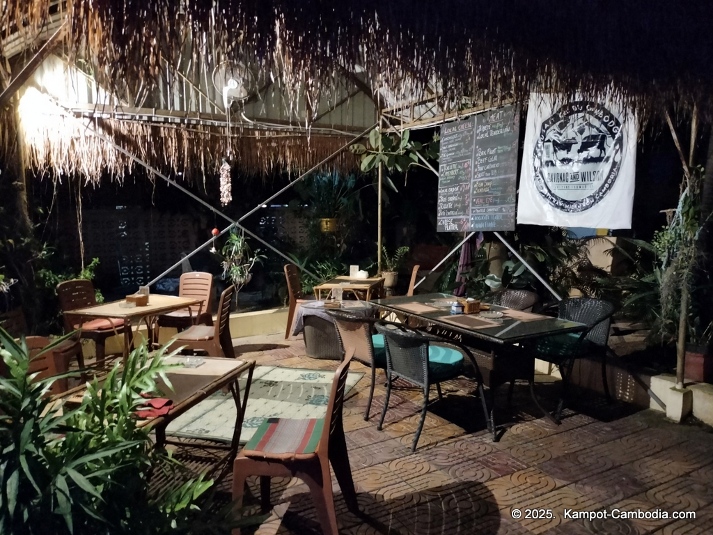 tiki garden in kampot cambodia. french restaurant and music bar.