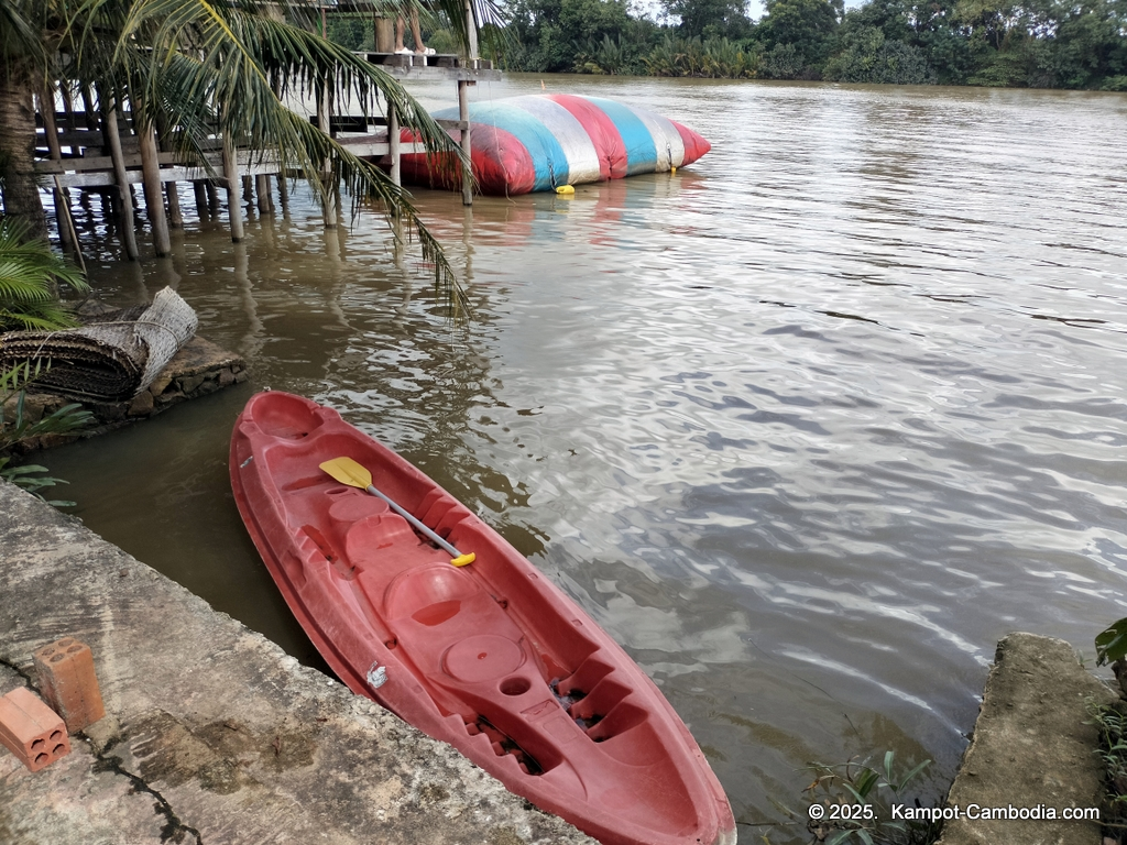 arcadia backpacker guesthouse and dorm in Kampot cambodia