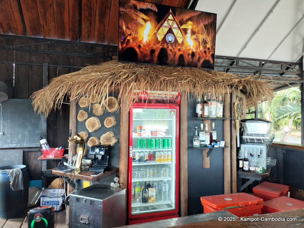 arcadia backpacker guesthouse and dorm in Kampot cambodia