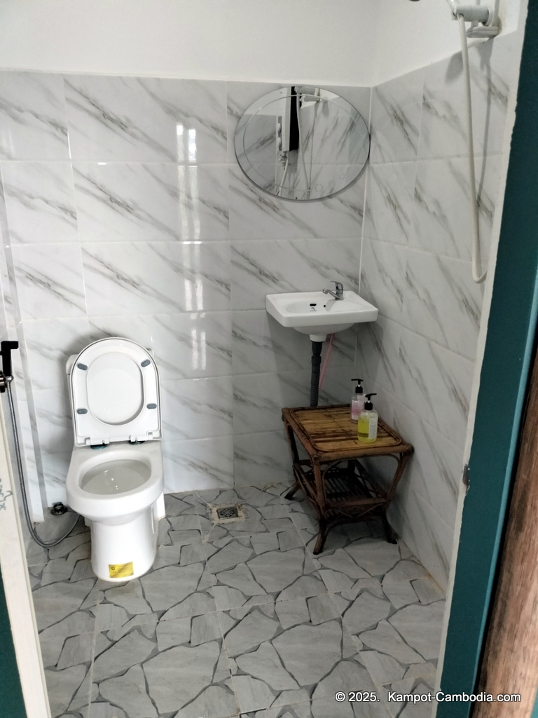 arcadia backpacker guesthouse and dorm in Kampot cambodia