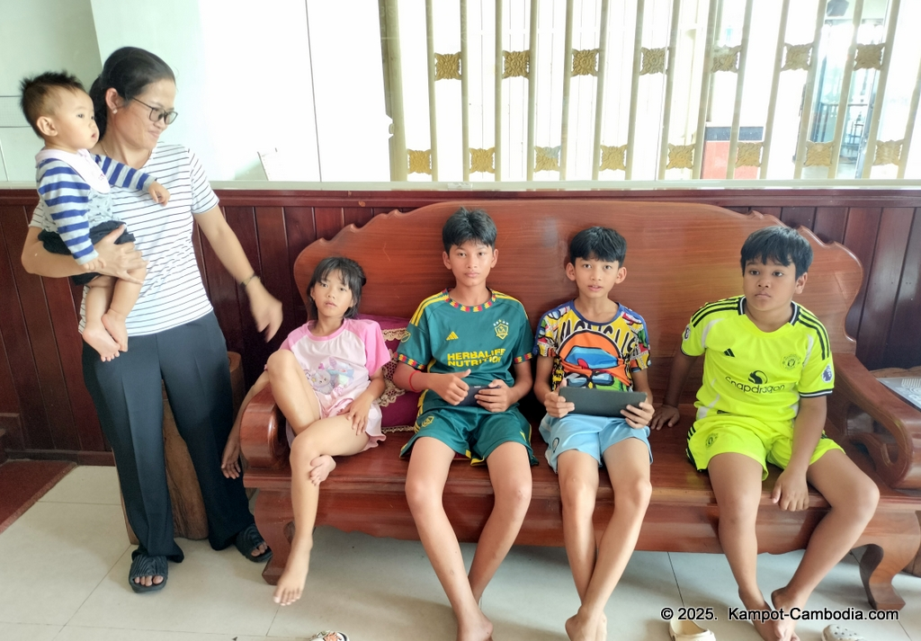 Khemra Guesthouse, Hotel and Restaurant in Kampot, Cambodia.