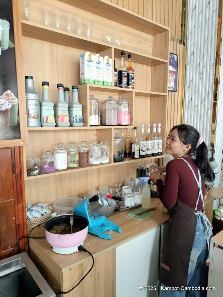 Khemra Guesthouse, Hotel and Restaurant in Kampot, Cambodia.