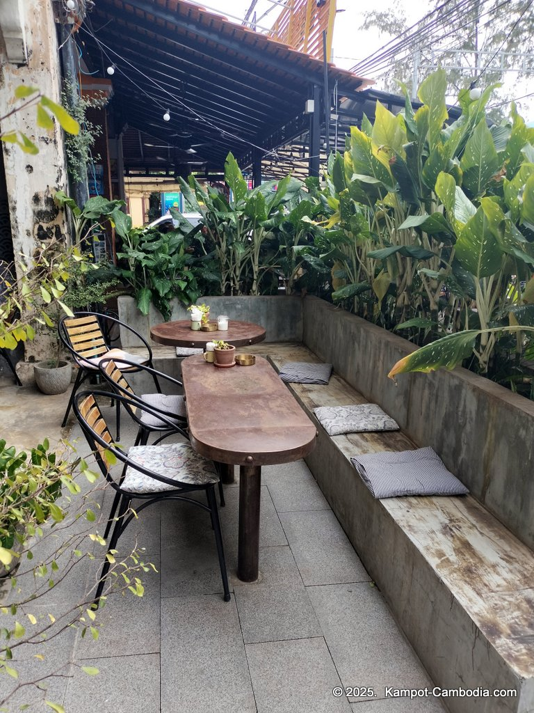 salt. expresso restaurant in kampot cambodia