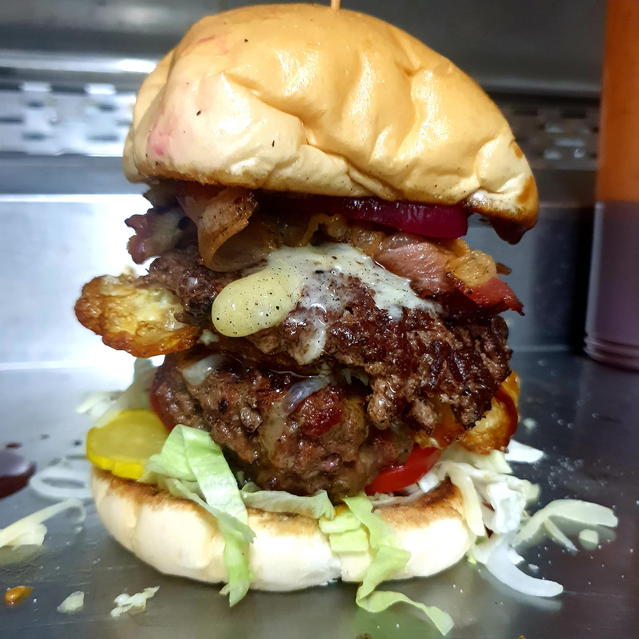 smashed burger in kampot, cambodia