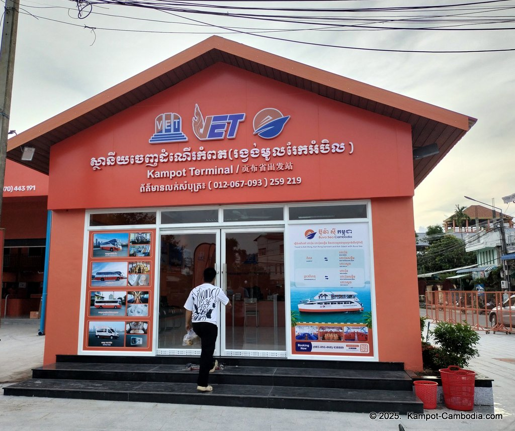 VET Vireak Buntham Express bus between kampot and phnom penh, cambodia