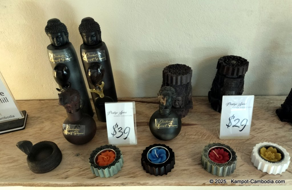 Craft Baitang & Friends crafts in Kampot, Cambodia.