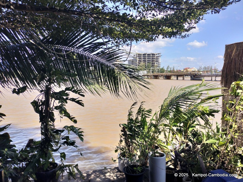 Craft Baitang & Friends crafts in Kampot, Cambodia.