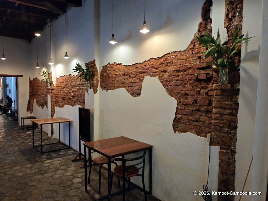 Oldie's Pub & Bar in Kampot, Cambodia