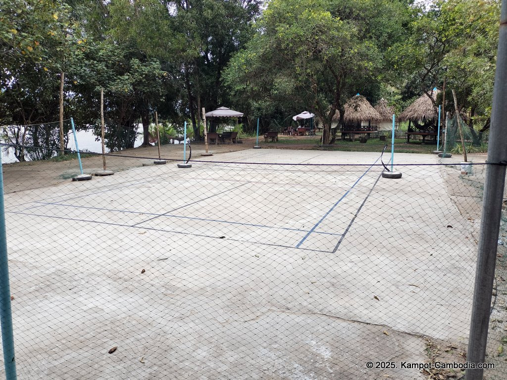 Welcome to Les Manguiers, Mango Tree Hotel Resort in kampot cambodia