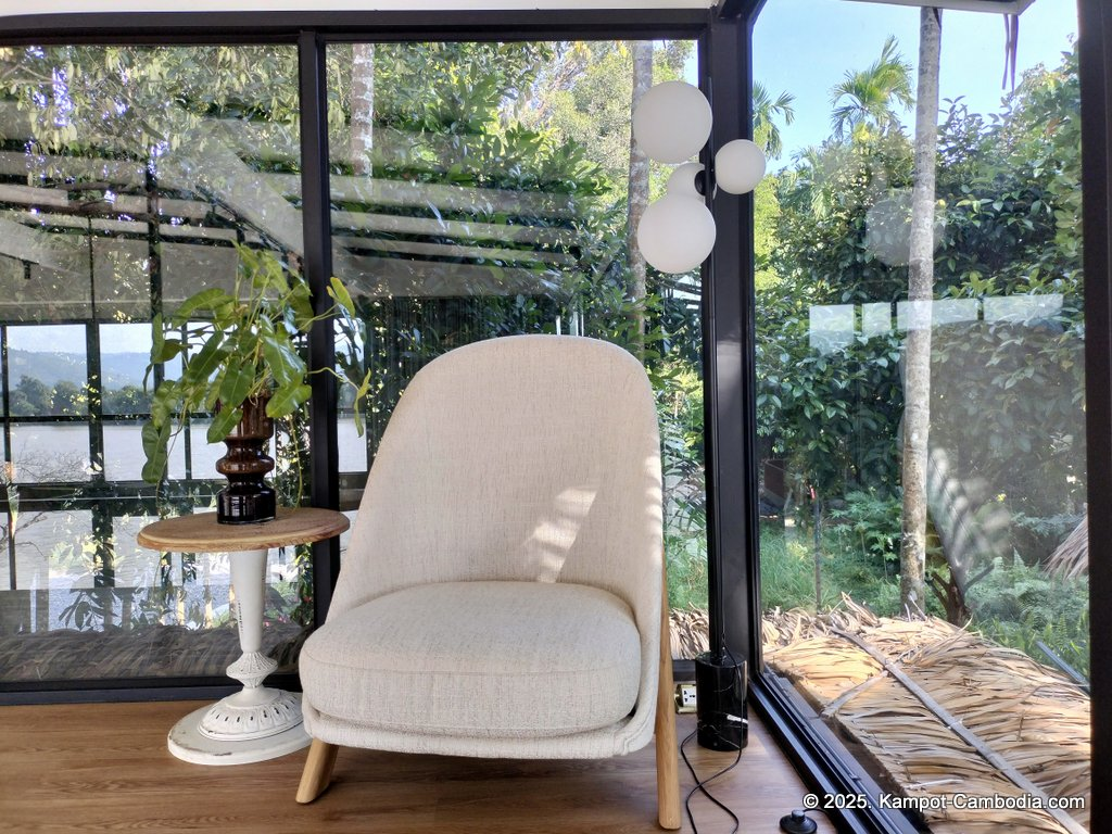 daya villa in kampot cambodia