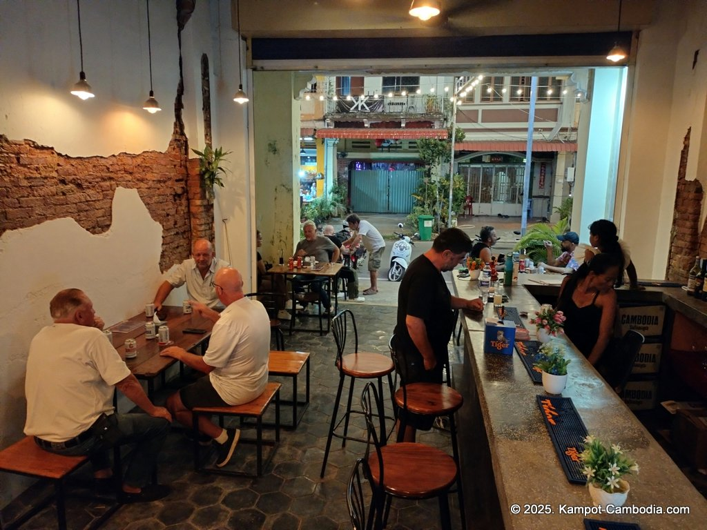 Oldie's Pub & Bar in Kampot, Cambodia