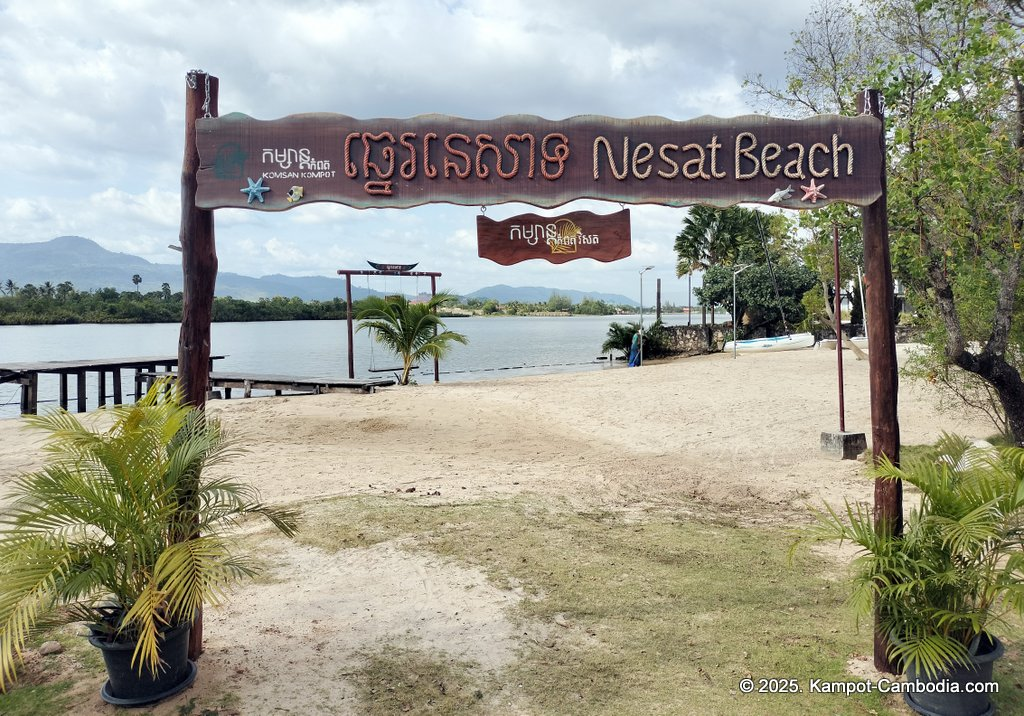 komsan resort on fish island in kampot, cambodia