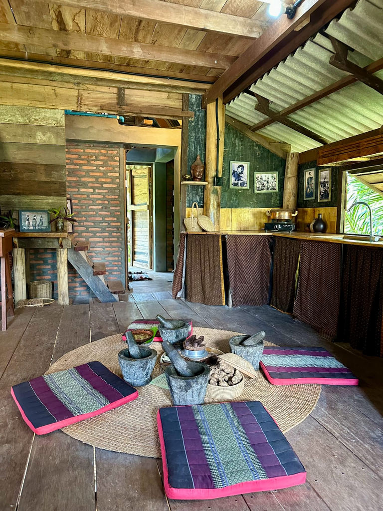 Banteay Srey Women's only Traditional Spa and Homestay in Kampot, Cambodia