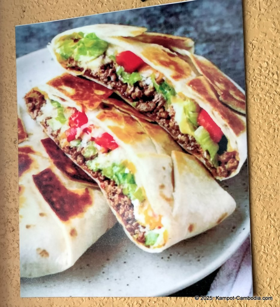 Turquaz restaurant & bar in Kampot, Cambodia. Turkish and Italian food.