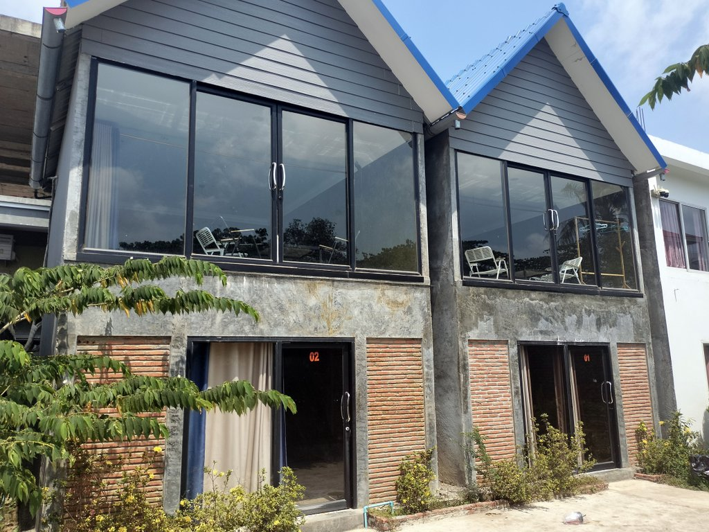 anuksavary dorng prek kampot bungalows in cambodia