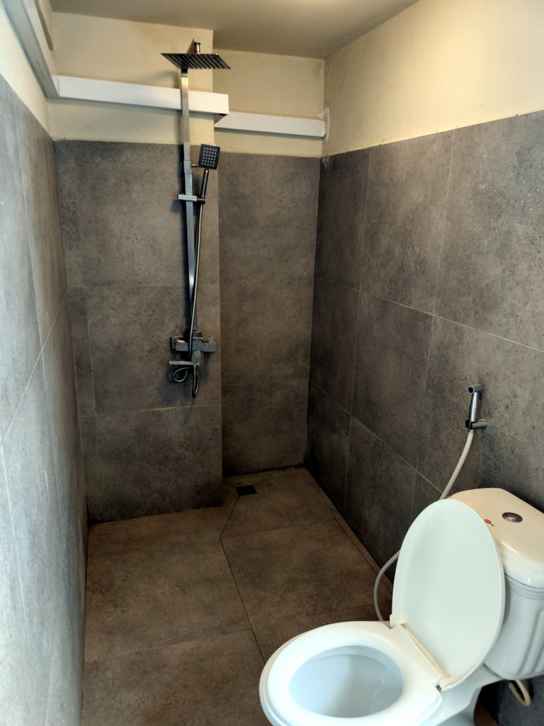 Sun & Roots Lodge in Kampot, Cambodia on Fish Island.