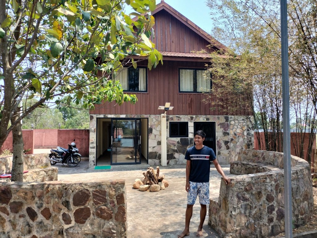 Sun & Roots Lodge in Kampot, Cambodia on Fish Island.