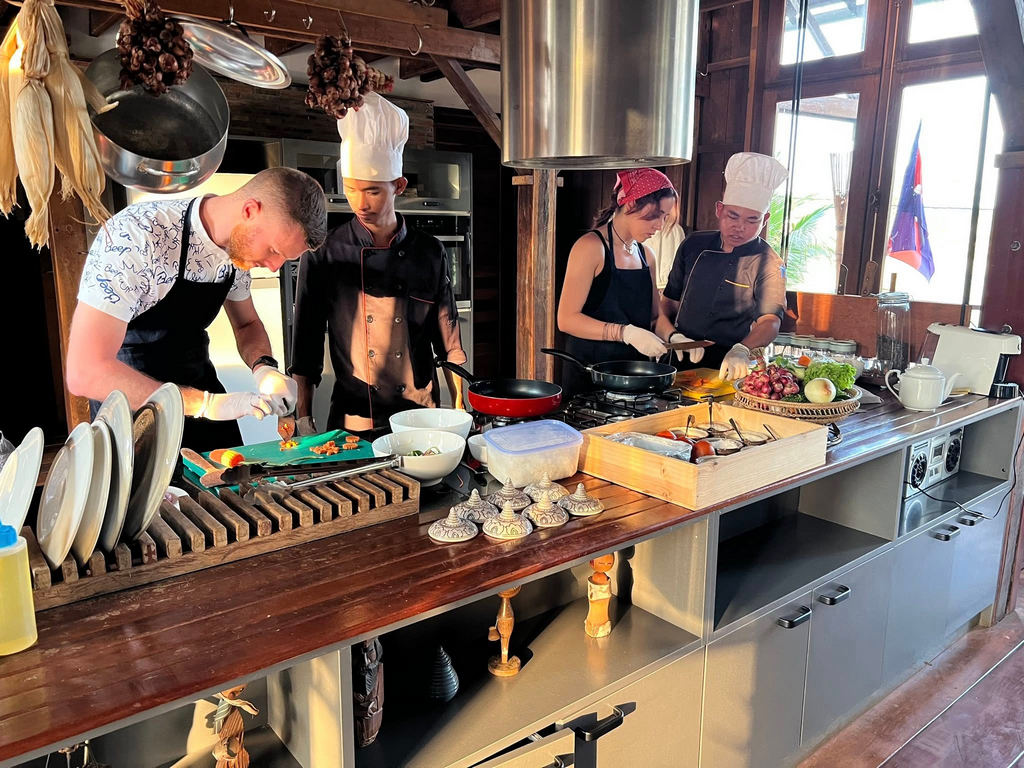 Sre Lodge Community in Kampot, Cambodia. Nature resort.