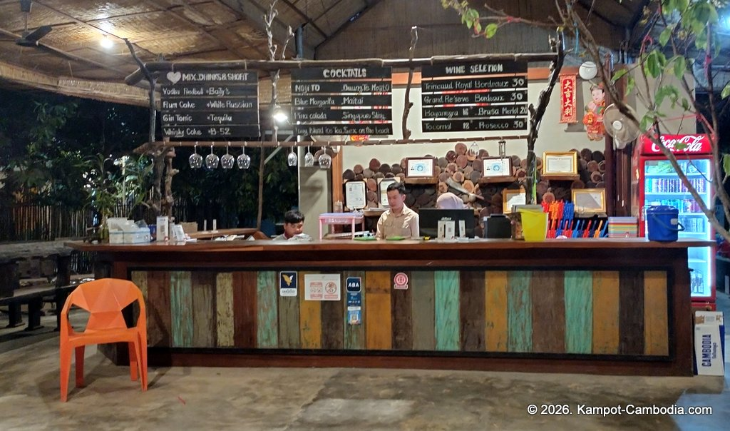 daung te river park in kampot cambodia