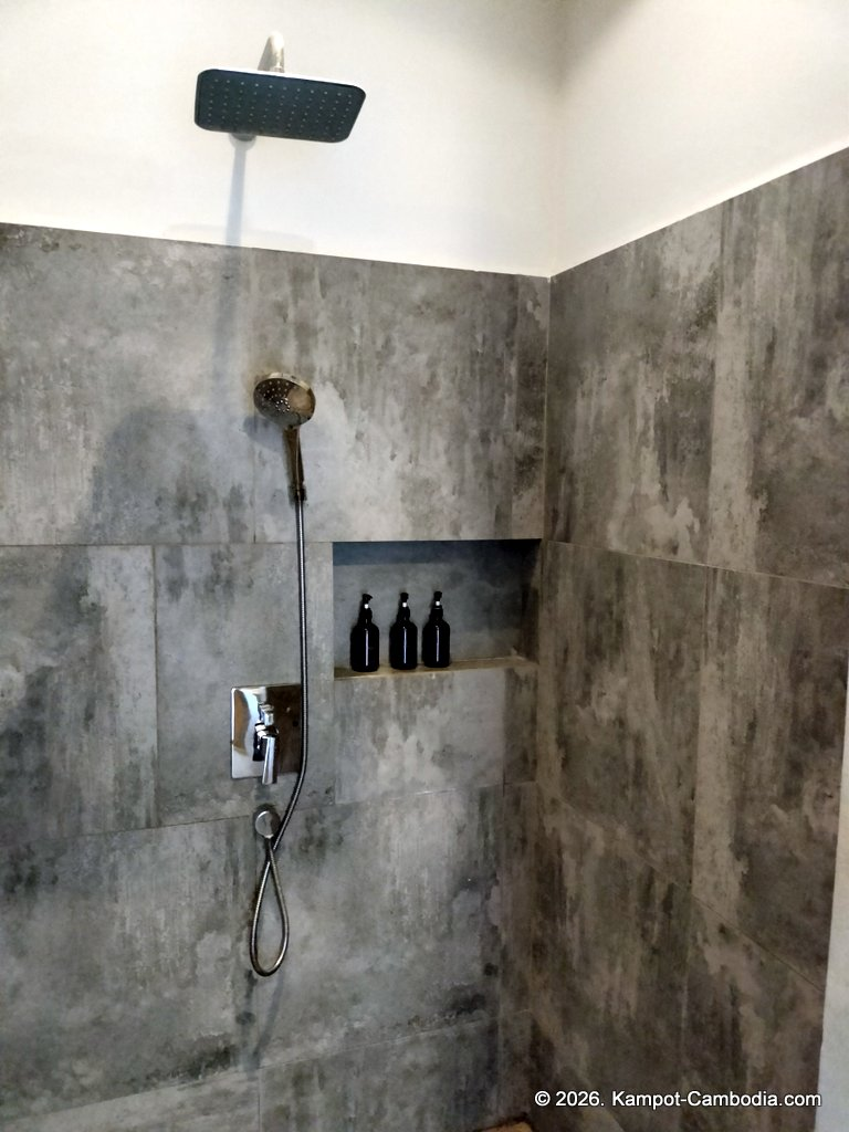 Chateau Kampot. Boutique Hotel in Downtown Kampot, Cambodia. Spa, Pool, Dining.