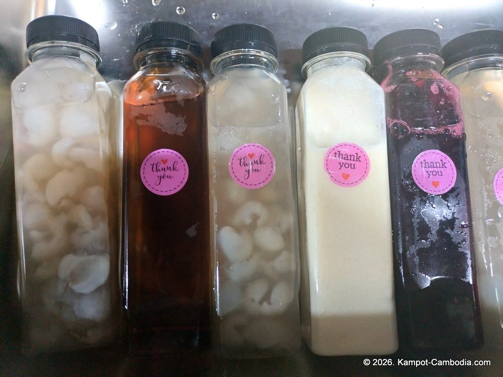 Kampot Street Food. 40 khmer restaurant in downtown Kampot, Cambodia.