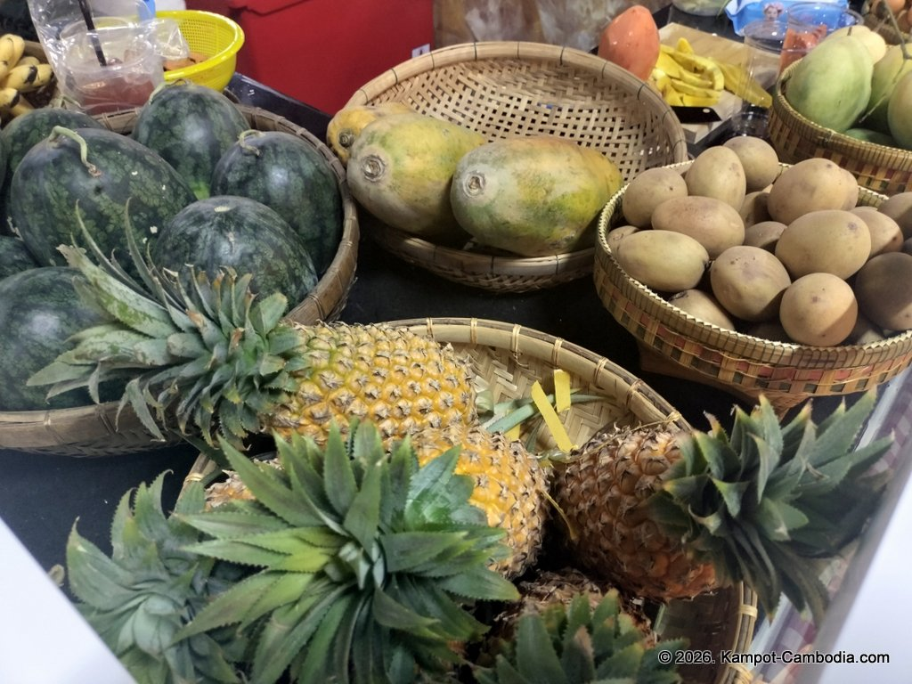 Kampot Street Food. 40 khmer restaurant in downtown Kampot, Cambodia.